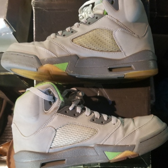 Jordan Retro 5 "Green Beans" SIZE 7.5 - Picture 3 of 7